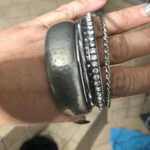 Set of bracelets